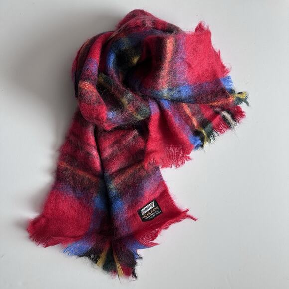 Vintage St. Michael Scarf Wrap Red Plaid Tartan Mohair Wool Scotland 18” X 60” - Picture 5 of 8
